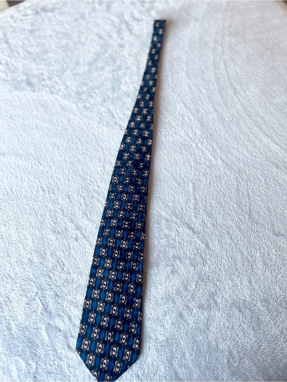 Vintage The Bon Marche 90s Geometric Diamond Silk Blend Necktie Blue